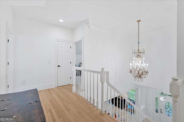 400 OLD IVY Road NE, Atlanta, GA 30342