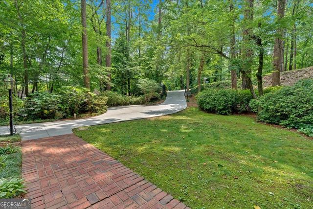 400 OLD IVY Road NE, Atlanta, GA 30342