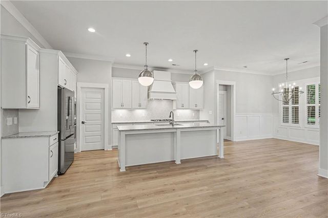 5106 Whaitley Lane, Greensboro, NC 27407