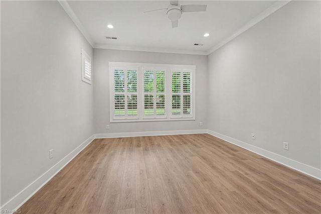 5106 Whaitley Lane, Greensboro, NC 27407