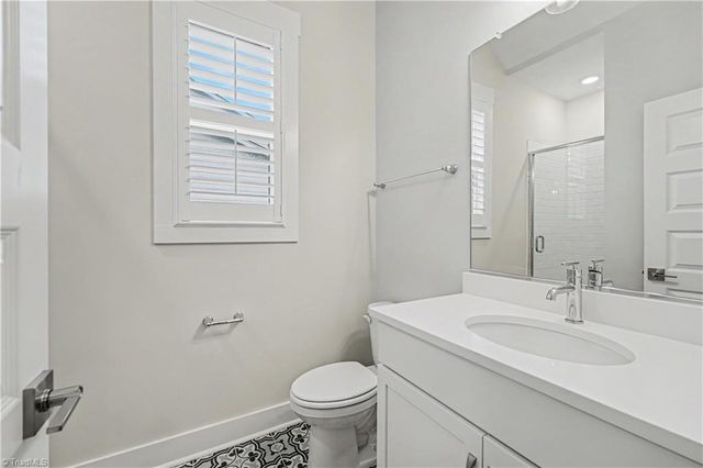 5106 Whaitley Lane, Greensboro, NC 27407