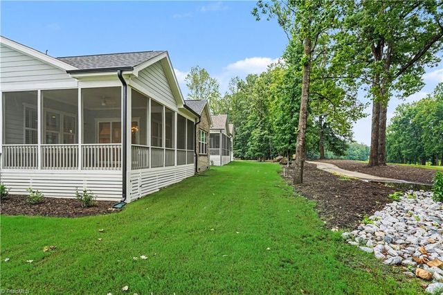 5106 Whaitley Lane, Greensboro, NC 27407