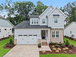5106 Whaitley Lane, Greensboro, NC 27407