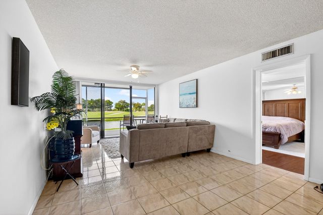 2421 Village Boulevard 106, West Palm Beach, FL 33409