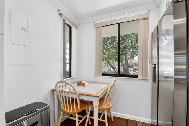 2421 Village Boulevard 106, West Palm Beach, FL 33409