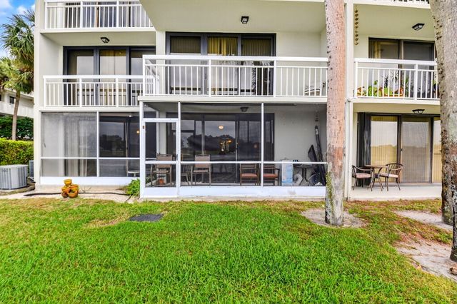 2421 Village Boulevard 106, West Palm Beach, FL 33409