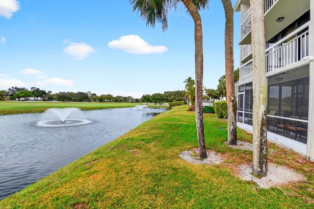 2421 Village Boulevard 106, West Palm Beach, FL 33409