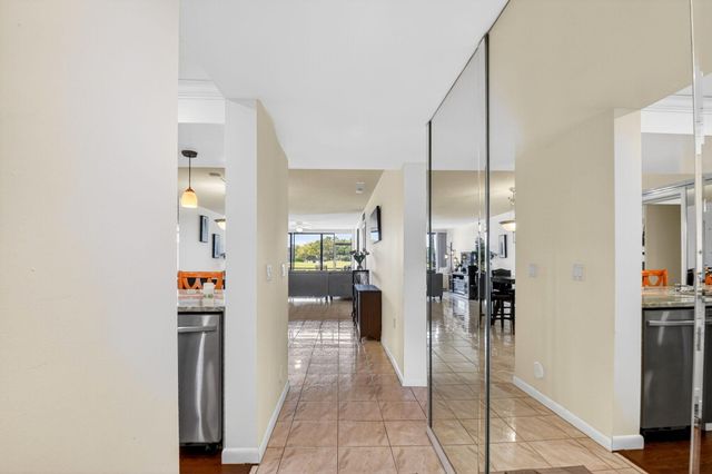 2421 Village Boulevard 106, West Palm Beach, FL 33409