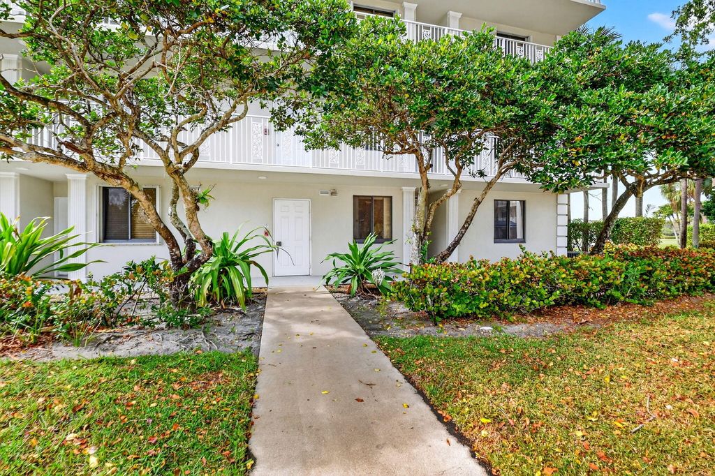 2421 Village Boulevard 106, West Palm Beach, FL 33409