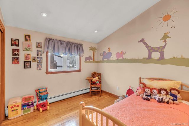 1044 Commack Road, Dix Hills, NY 11746