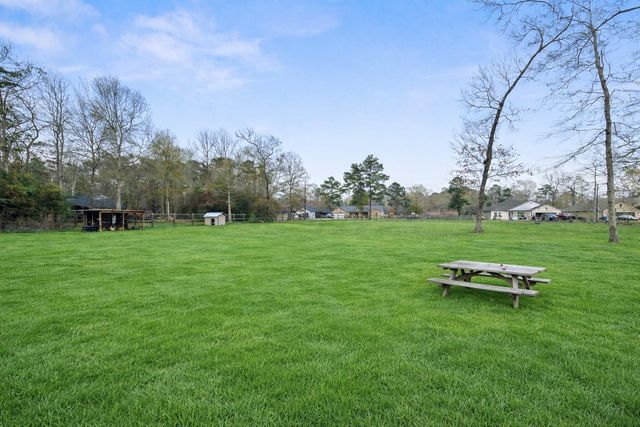 120 County Road 3669a, Splendora, TX 77372