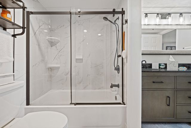 1040 Hwy 98, 516, Destin, FL 32541