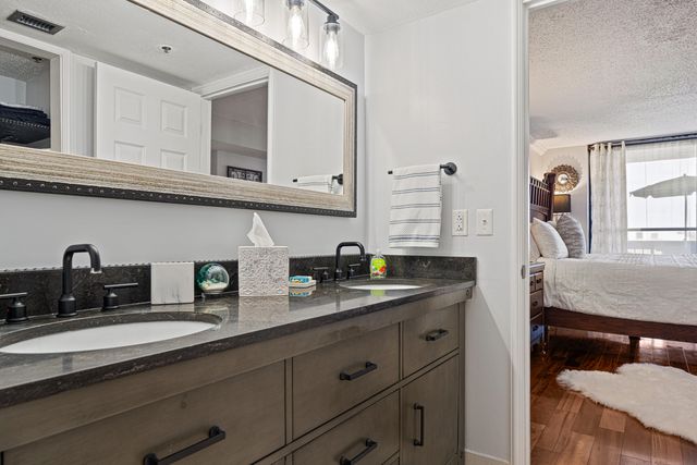 1040 Hwy 98, 516, Destin, FL 32541