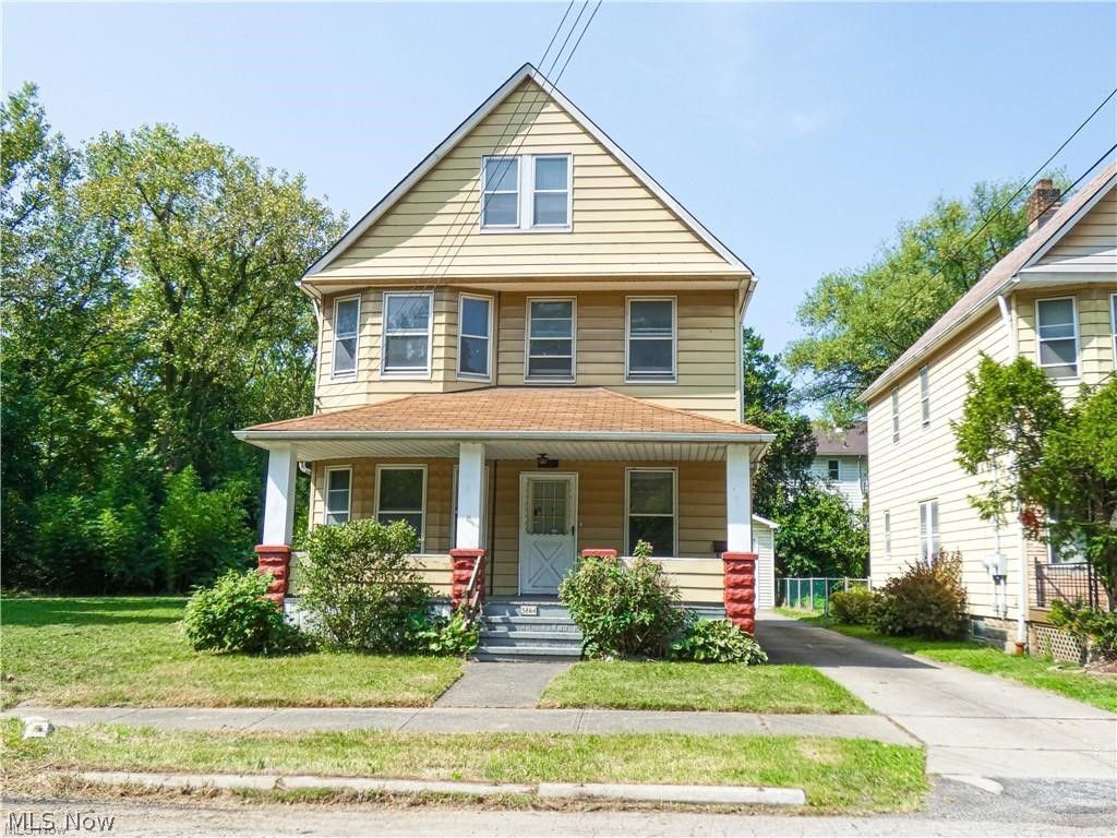 3864 E 52nd Street, Newburgh Heights, OH 44105