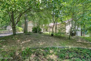 11 Londell Court, Crossville, TN 38558