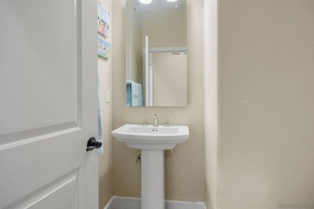 7957 Auberge Circle, San Diego, CA 92127