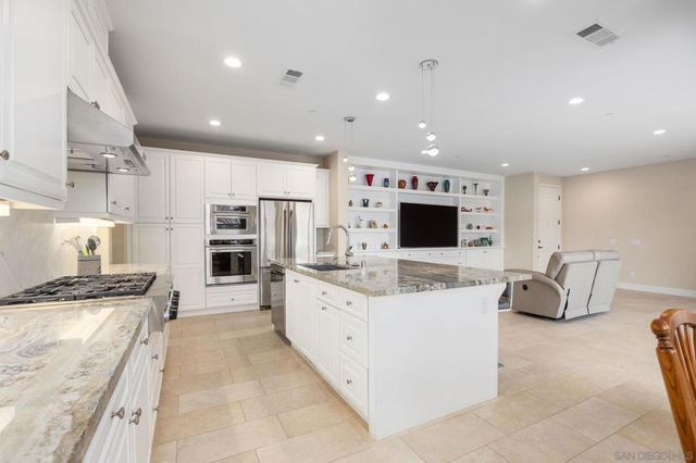 7957 Auberge Circle, San Diego, CA 92127