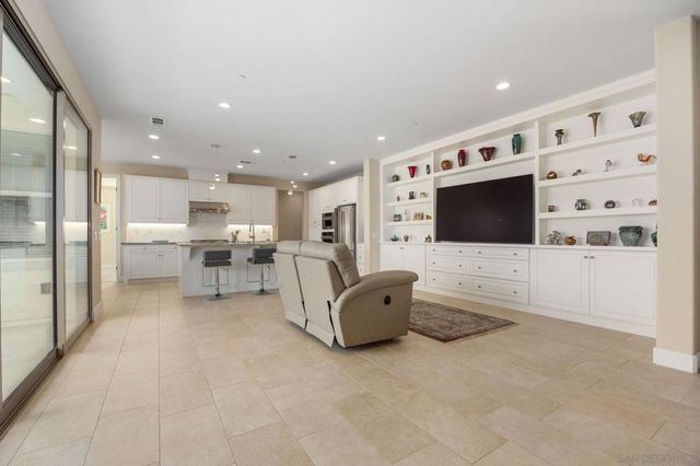 7957 Auberge Circle, San Diego, CA 92127