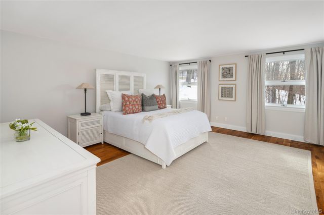 13 Hissarlik Way, Bedford, NY 10506