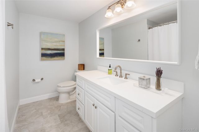 13 Hissarlik Way, Bedford, NY 10506