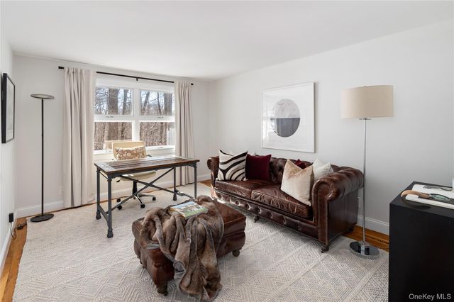 13 Hissarlik Way, Bedford, NY 10506