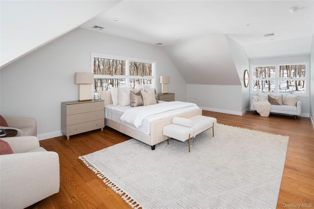 13 Hissarlik Way, Bedford, NY 10506