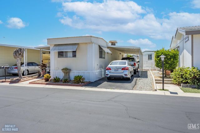 575 S Lyon Avenue 161, Hemet, CA 92543