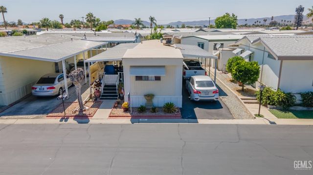575 S Lyon Avenue 161, Hemet, CA 92543