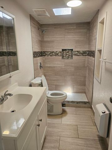 244 E Avenida Bernalillo, Bernalillo, NM 87004