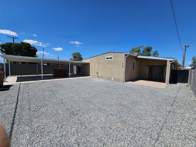244 E Avenida Bernalillo, Bernalillo, NM 87004