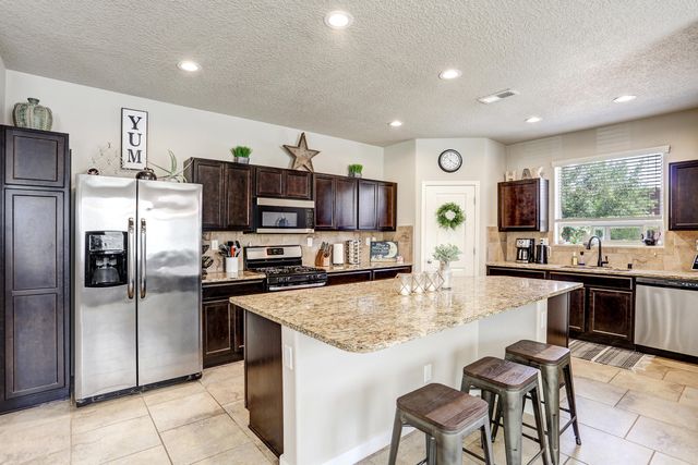 8827 Zephyr Place NW, Albuquerque, NM 87120