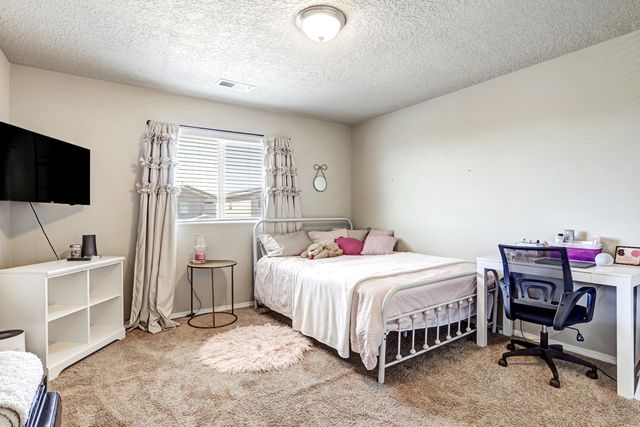 8827 Zephyr Place NW, Albuquerque, NM 87120