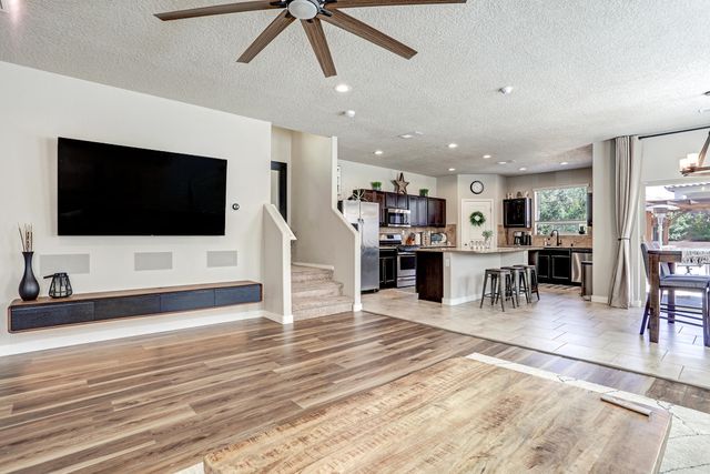8827 Zephyr Place NW, Albuquerque, NM 87120