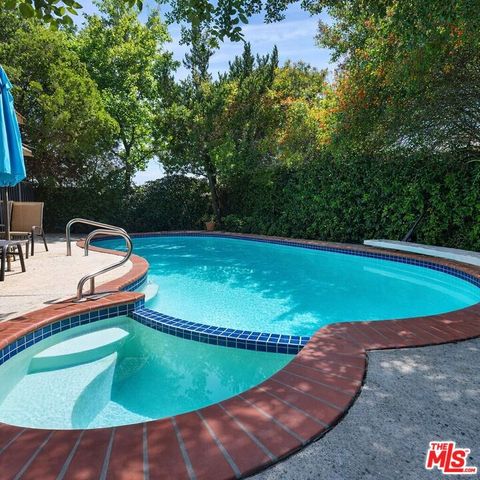 5801 Willis Avenue, Sherman Oaks, CA 91411