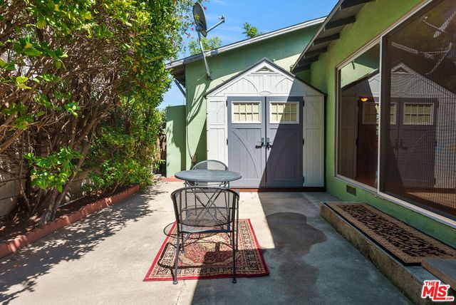 5801 Willis Avenue, Sherman Oaks, CA 91411