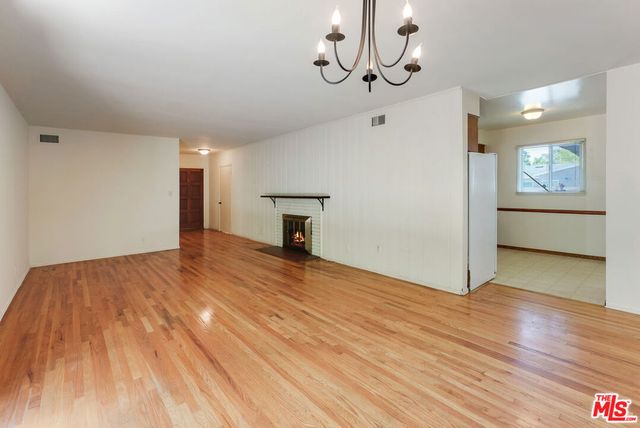 5801 Willis Avenue, Sherman Oaks, CA 91411