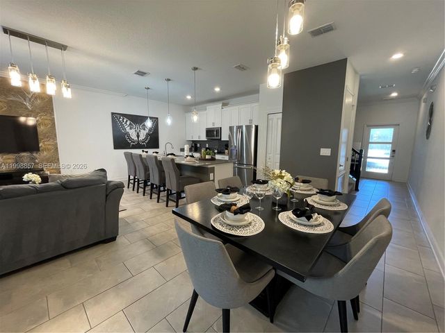 1132 NE Kingsbarn, Davenport, FL 33896