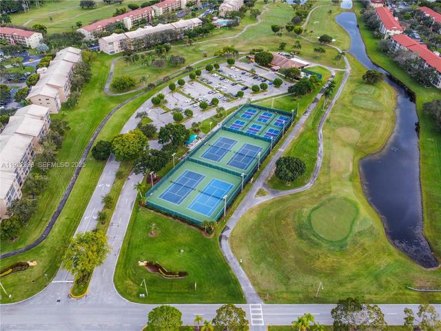 13300 SW 1st St 109O, Pembroke Pines, FL 33027