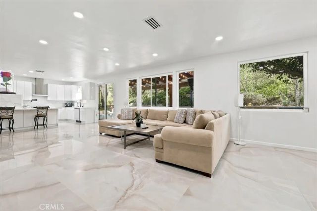 40301 Nido Court, Palmdale, CA 93551