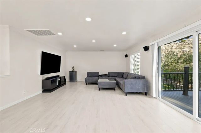 40301 Nido Court, Palmdale, CA 93551