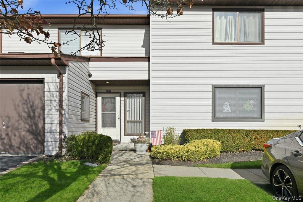 100 Daly Boulevard 2103, Oceanside, NY 11572