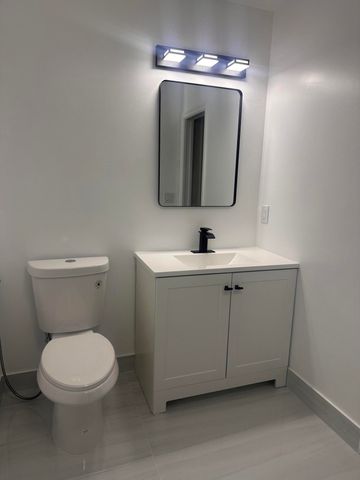 1752 Shoreside Circle, Wellington, FL 33414