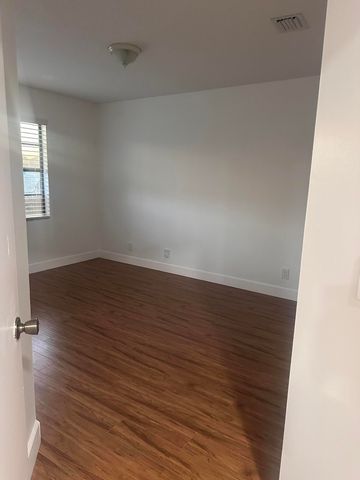 1752 Shoreside Circle, Wellington, FL 33414