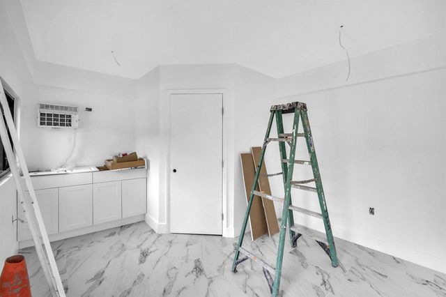 2800 Palmer Drive, Hollywood, FL 33021