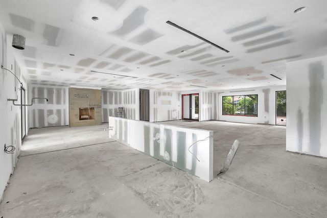 2800 Palmer Drive, Hollywood, FL 33021