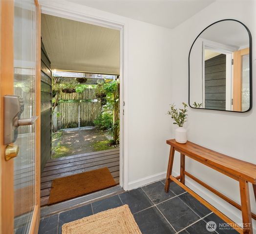 12032 Vashon Highway SW, Vashon, WA 98070