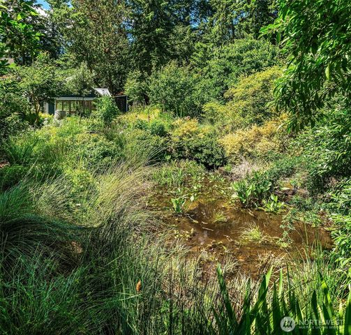 12032 Vashon Highway SW, Vashon, WA 98070