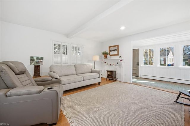 230 Nelson ST, Yorktown, VA 23690