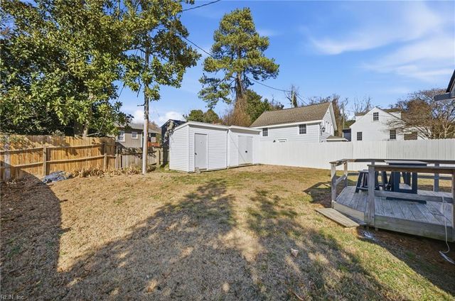 230 Nelson ST, Yorktown, VA 23690