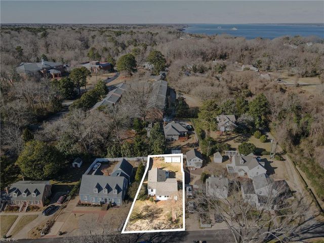 230 Nelson ST, Yorktown, VA 23690